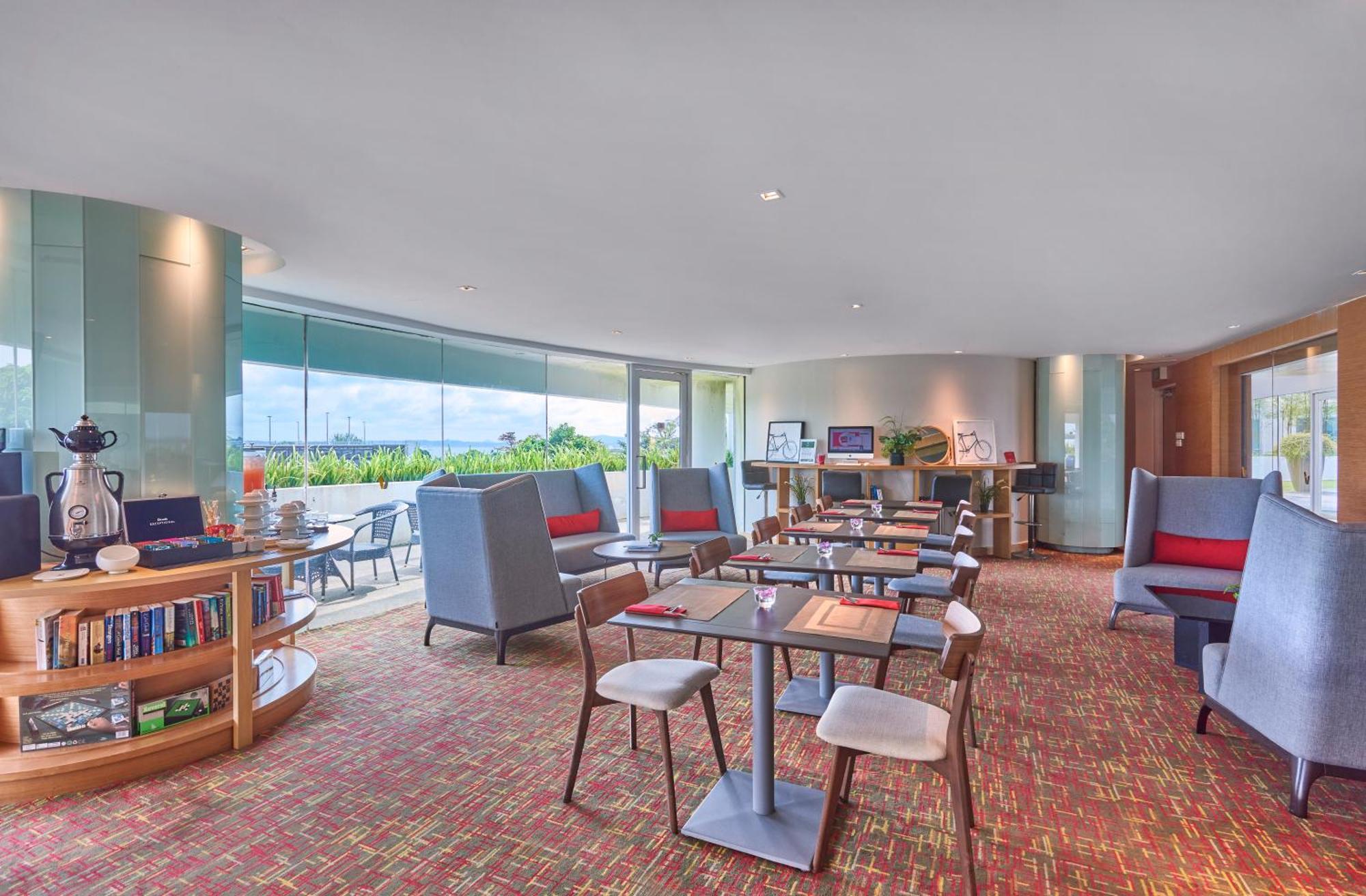 Village Hotel Changi By Far East Hospitality Singapore Exterior foto